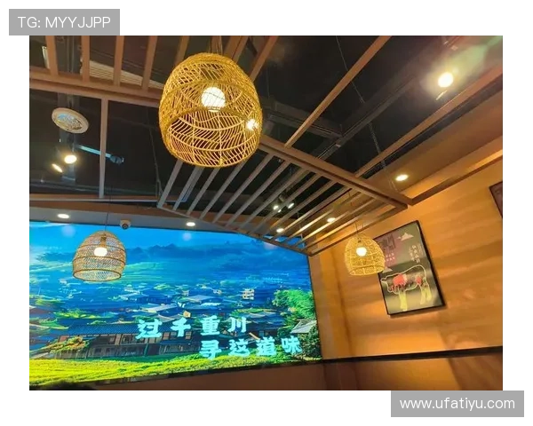 结合色碟搭配的艺术,打造视觉与味觉的双重享受 结合色碟搭配的艺术,打造视觉与味觉的双重享受